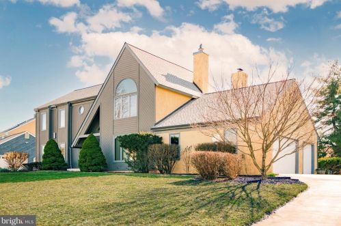 1852 Glenwold Dr, Paoli, PA 19301-1056