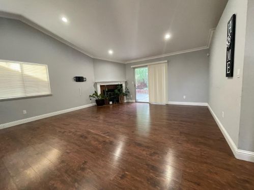 2058 Plymouth Dr, West Pittsburg CA  94565-4044 exterior