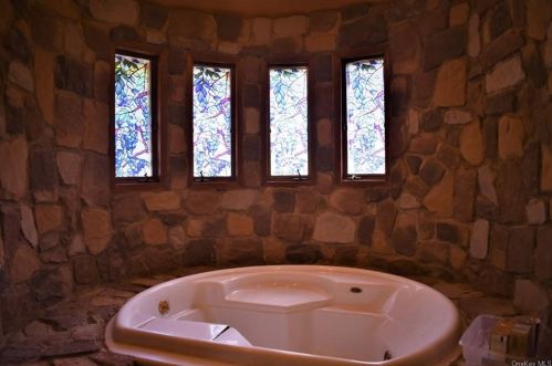 289 Pine Grove Rd, Middletown NY  10940-7587 exterior