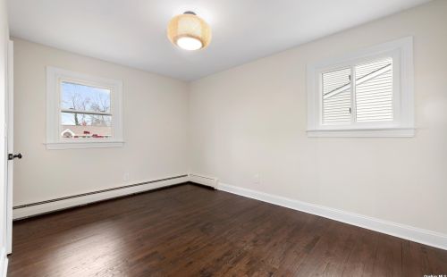 40 West Dr, San Remo NY  11754-3815 exterior