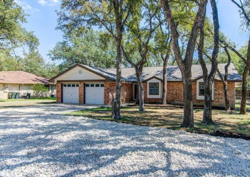 804 Cielo Dr, Georgetown TX  78628-1726 exterior