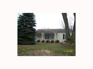 4020 Orono Dr, Toledo, OH 43614-5438