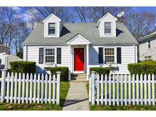 95 Canonchet Ave, Warwick RI  02888-2933 exterior