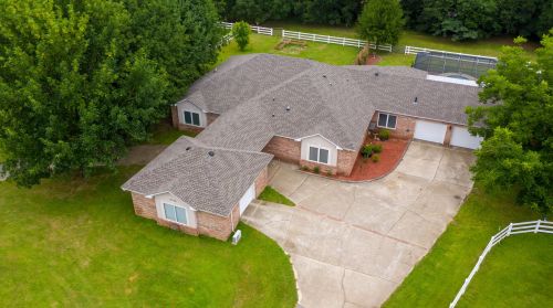 4056 Cooper Ln, Holt, FL 32564-9304