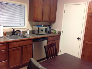 3911 Cedar St, Spokane WA  99205-1318 exterior