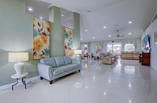 160 Saratoga Ave, Fort Pierce FL  34953-5974 exterior