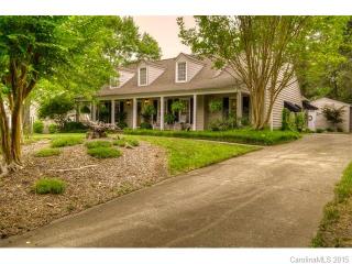 5020 Macandrew Dr, Charlotte, NC 28226-3232