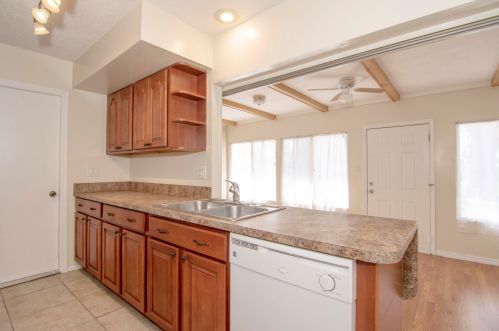 457 Calmoso Dr, Fort Pierce FL  34983-2165 exterior