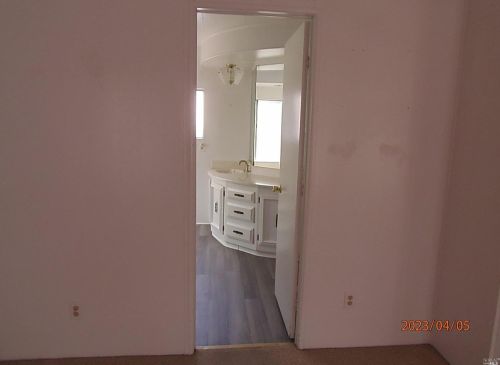 11 Palm Dr, West Pittsburg CA  94565-5401 exterior