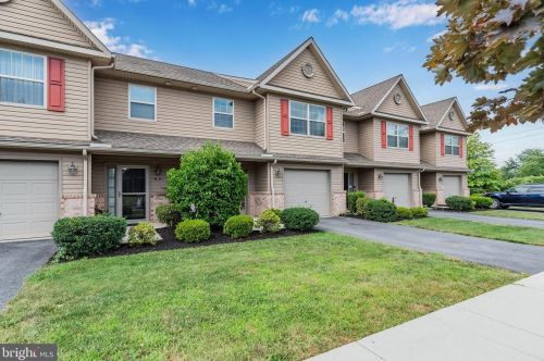 6 Brook Side Dr, Carlisle, PA 17013-4462
