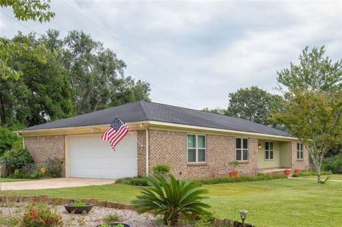 1559 Regency Dr, Mobile, AL 36693-4962