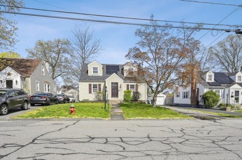 67 Collier Ave, Bristol, CT 06010-4447
