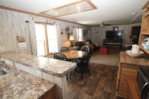 424 Leslie Trce, Washington Court House OH  43160-9422 exterior