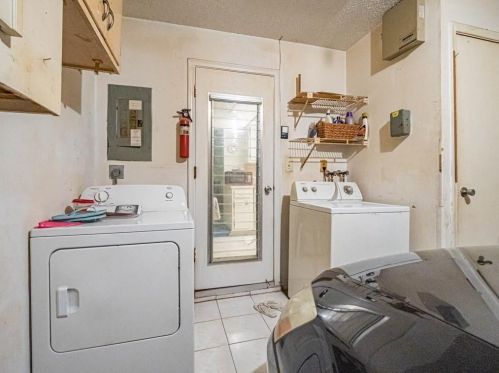 2021 18 Dr, Boynton Beach FL  33426-6418 exterior