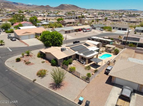 3811 Aqua Dr, Lake Havasu City, AZ 86406-6467