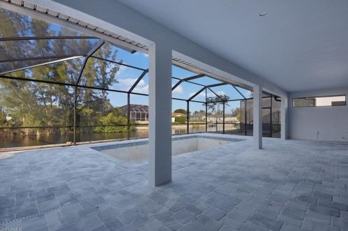 1826 25th St, Cape Coral, FL 33914-4097