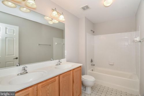 11800 Fullers Ln, Owens VA  22485-2444 exterior