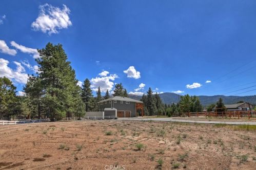 1178 Ln, Big Bear City CA  92314 exterior