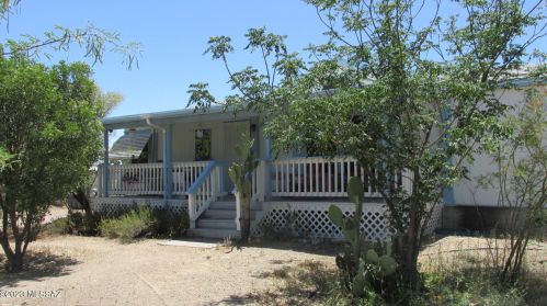 6581 Dana Dr, Tucson, AZ 85735-1230