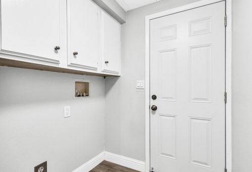 9644 Kent St, Elk Grove CA  95624-2436 exterior