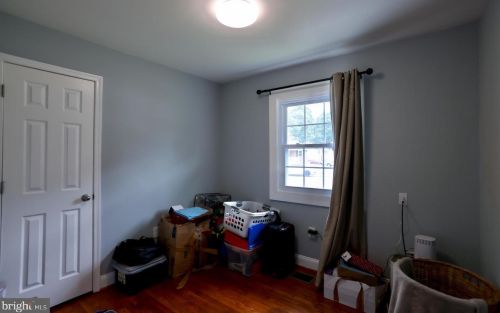 15108 Costa Dr, Woodbridge VA  22193-1647 exterior