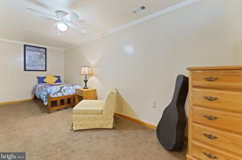 8813 Sylvania St, Lorton VA  22079-1612 exterior