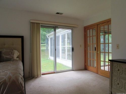 73 Hidden Ridge Dr, Monticello NY  12701-3083 exterior