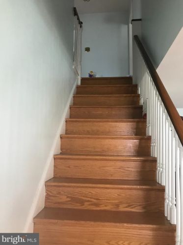 26 Johns Rd, Cheltenham PA  19012-1420 exterior