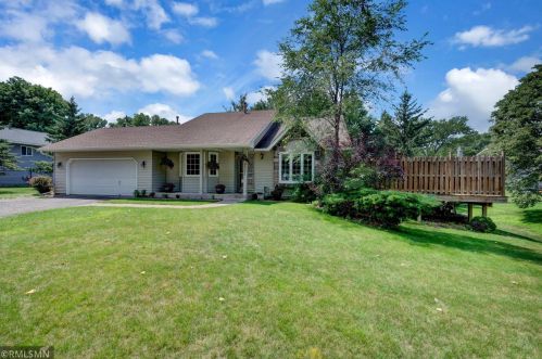 5501 Fisher St, Saint Paul, MN 55110-2217