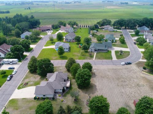 315 Country Club Rd, Melrose MN  56352-1516 exterior