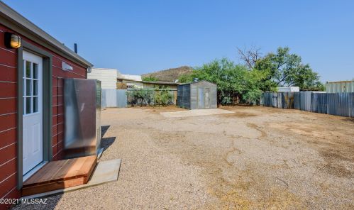 842 21st St, Tucson AZ  85745-3034 exterior