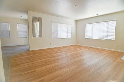 1608 Chamberlin Creek Way, Perris CA  92571-3741 exterior