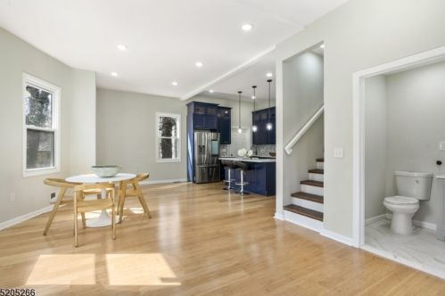 215 Rutledge Ave, East Orange NJ  07017-4911 exterior