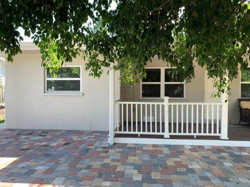 411 Pameto Rd, Nokomis, FL 34275-3004