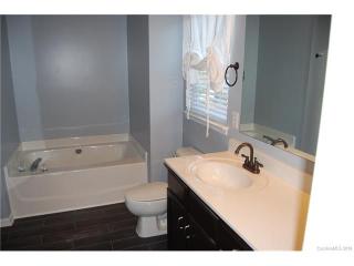 7200 Cascading Pines Dr, Fort Mill SC  29708-8350 exterior