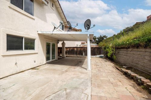 4825 Mahogany Vista Ln, San Diego CA  92102-6053 exterior