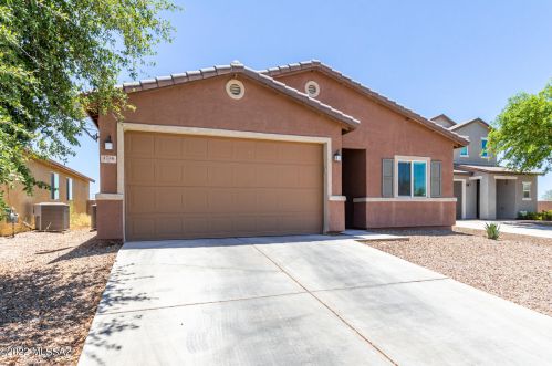 4786 Desert Thorn Dr, Tucson, AZ 85756-5183