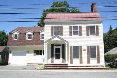 110 Union St, Montgomery, NY 12549-1319