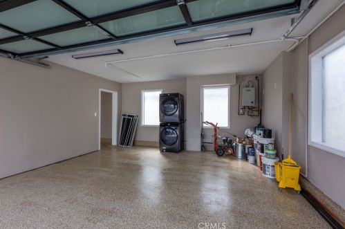 3841 Pacific Ave, Long Beach CA  90807-3227 exterior