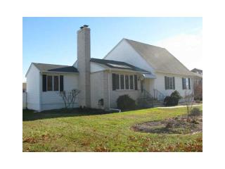 216 Cherry Hill Rd, Providence, RI 02919-3312