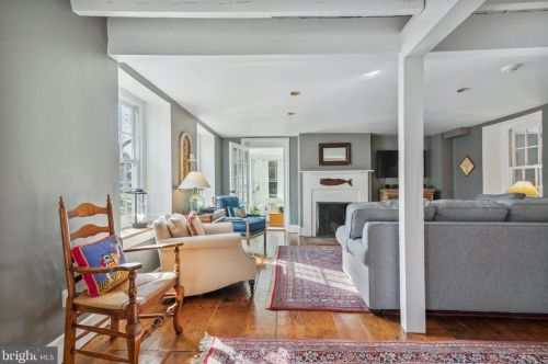 737 Hoover Rd, Blue Bell PA  19422-2015 exterior