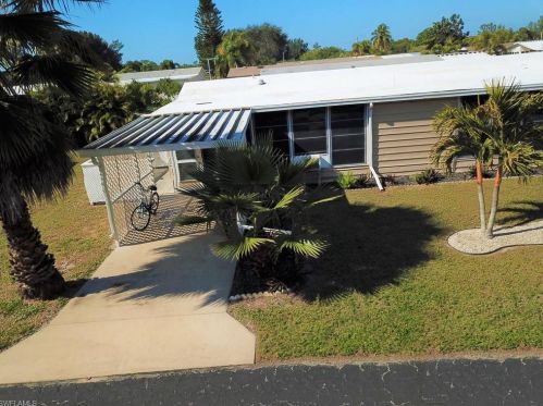 4905 Needlefish Ln, Saint James City, FL 33956-2735