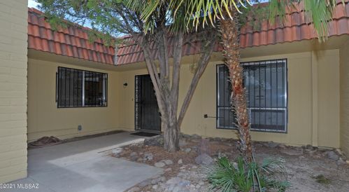 4211 Limberlost Cir, Tucson, AZ 85705-1669