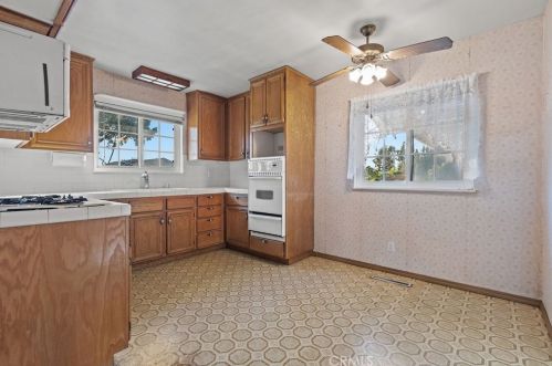 9581 Swallow Ln, Garden Grove CA  92841-2638 exterior