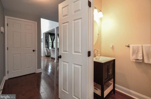 3471 Mckeever Rd, Macungie PA  18062-2094 exterior