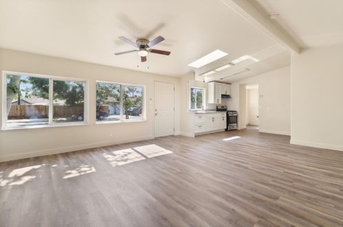 303 Washington St, Modesto CA  95351-2837 exterior