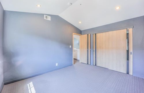32225 Jean Dr, Union City CA  94587-5503 exterior