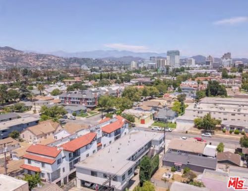 515 Chester St, Glendale CA 91203-1531 exterior