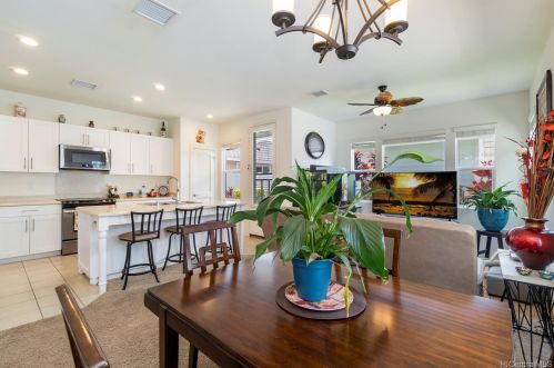 911333 Kaikohola St, Ewa Beach, HI 96706