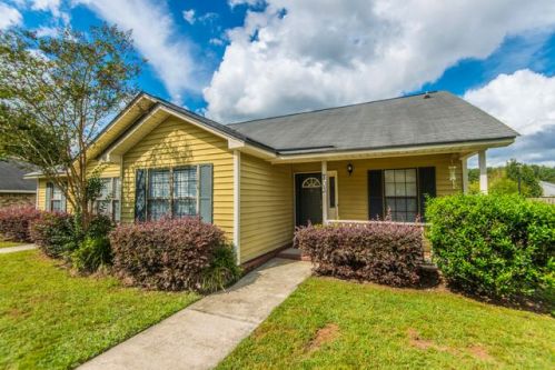 703 Winthrop St, Ladson, SC 29456-3261